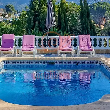 Feriehus Jacaranda. Moraira. Live It Costablanca